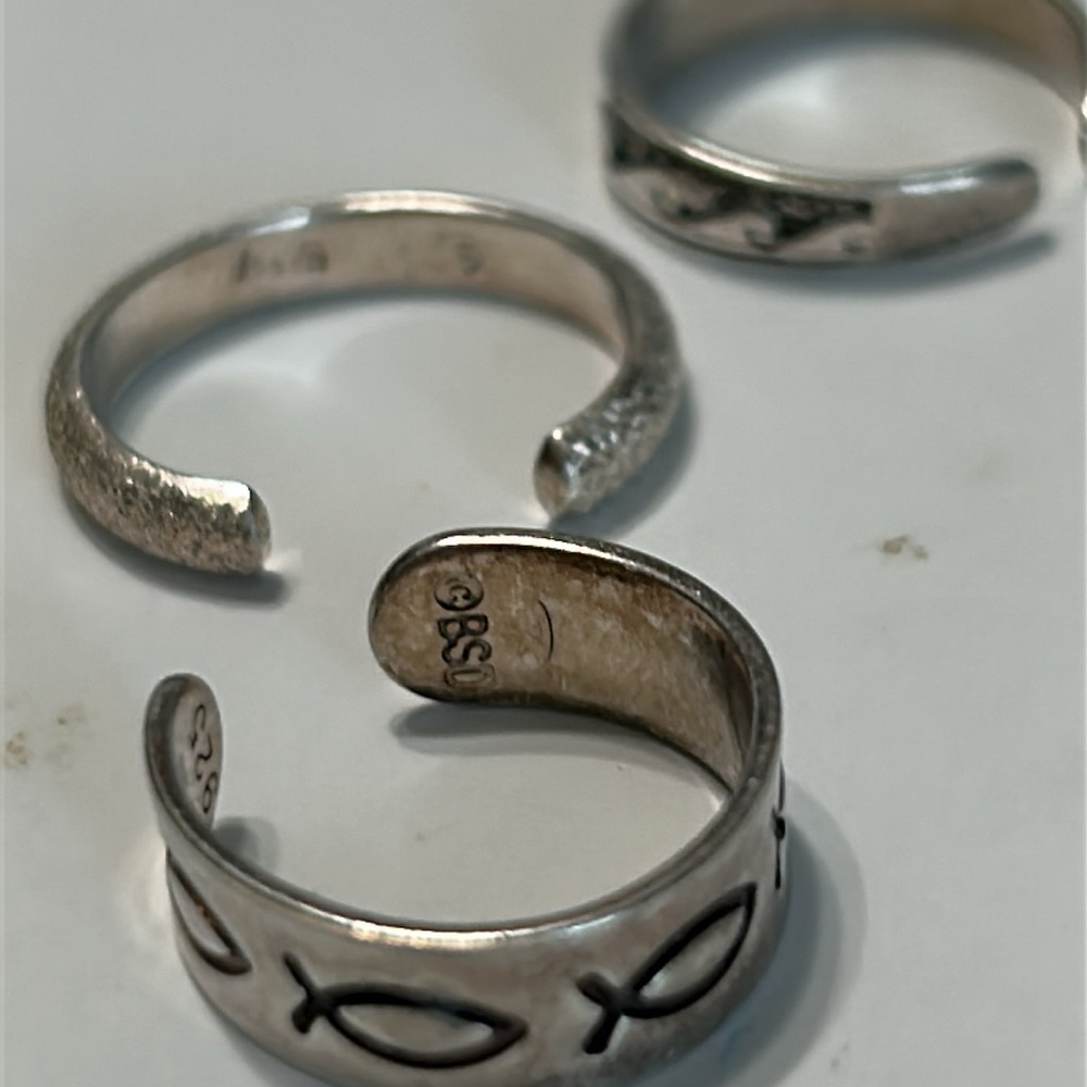 Sterling Silver Adjustable / Toe Ring Bundle With… - image 8